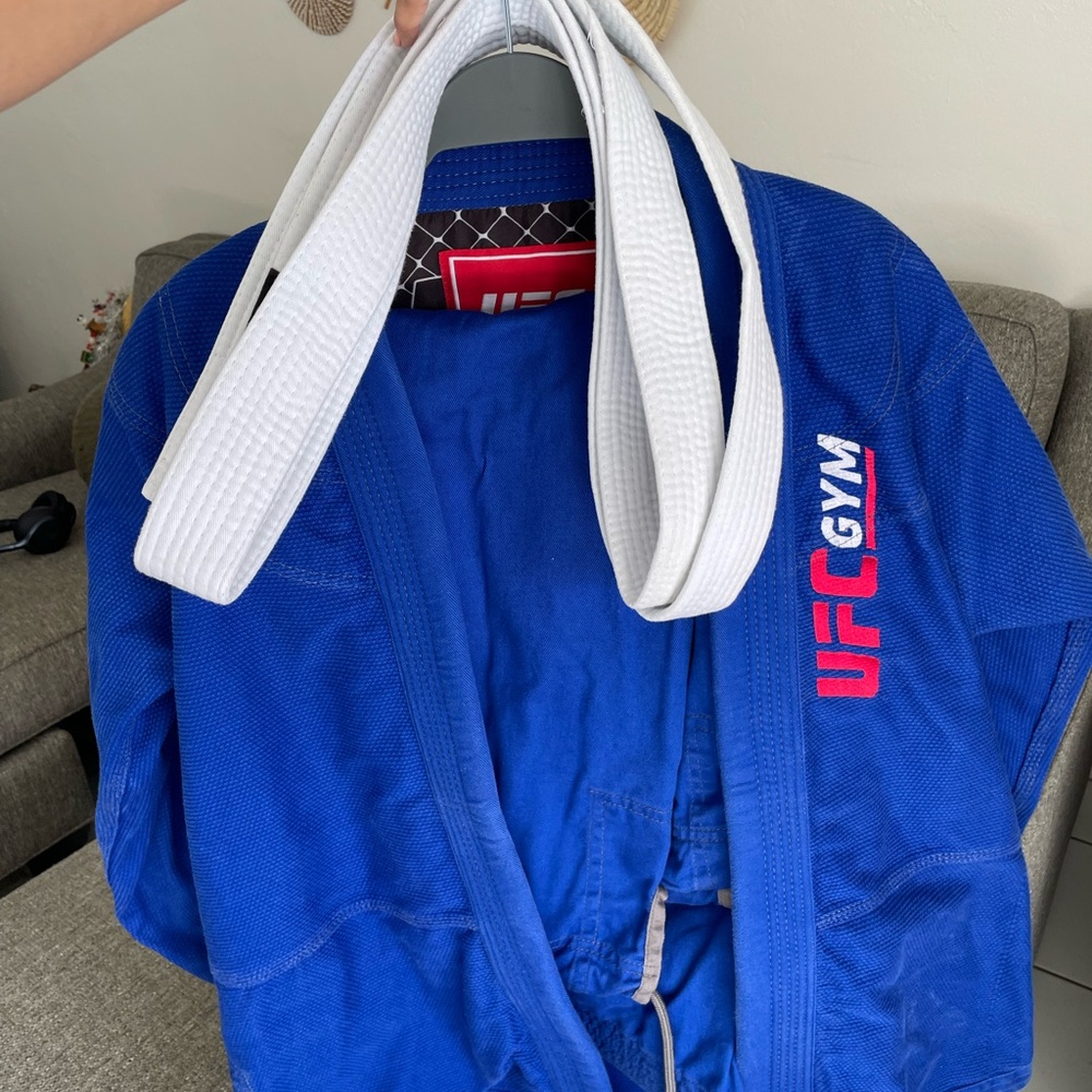 Jujutsu gi size A3 fits a large - XL for men - Picture 4 of 4